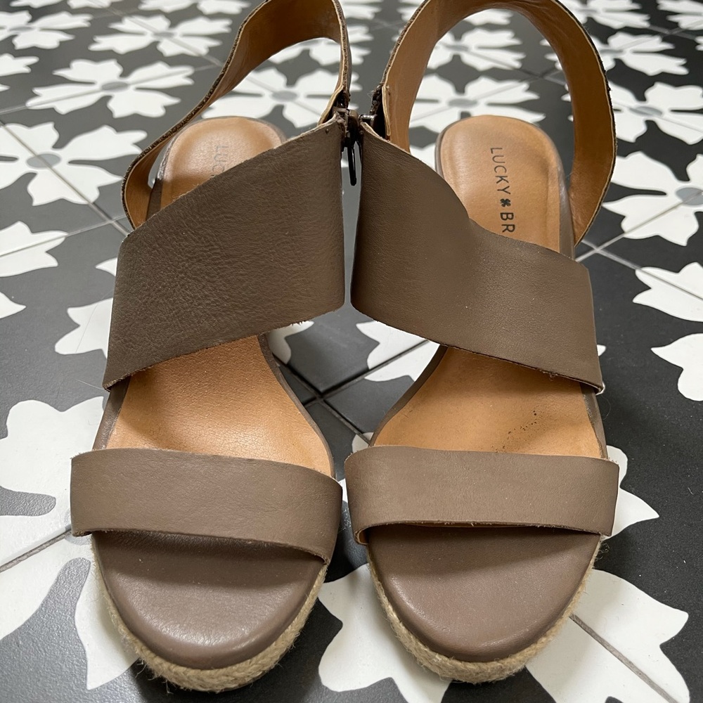 Lucky Brand Wedge Sandals Size 6.5